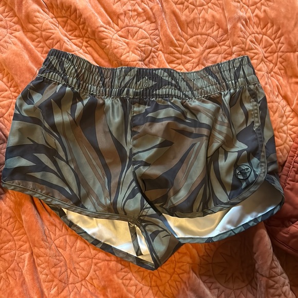 Tilly's Pants - tillys camo shorts